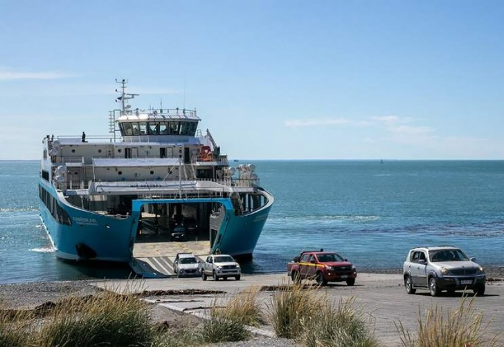 cruce santa cruz a tierra del fuego ferry